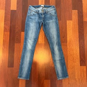 HUDSON Low-Rise Jeans, Size: 26